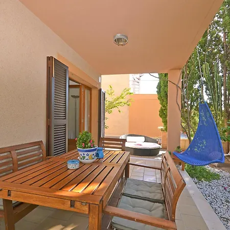 Chalet Amparo Luca