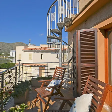 Amparo Luca Chalet